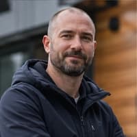 Professionnel qui utilise BotSEO